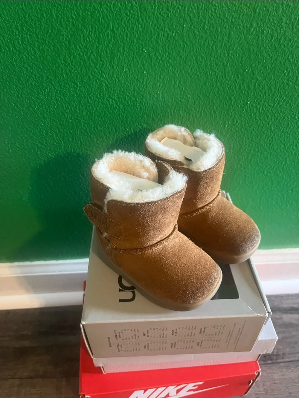 UGG Chestnut Suede Kids Short Shearling Boots